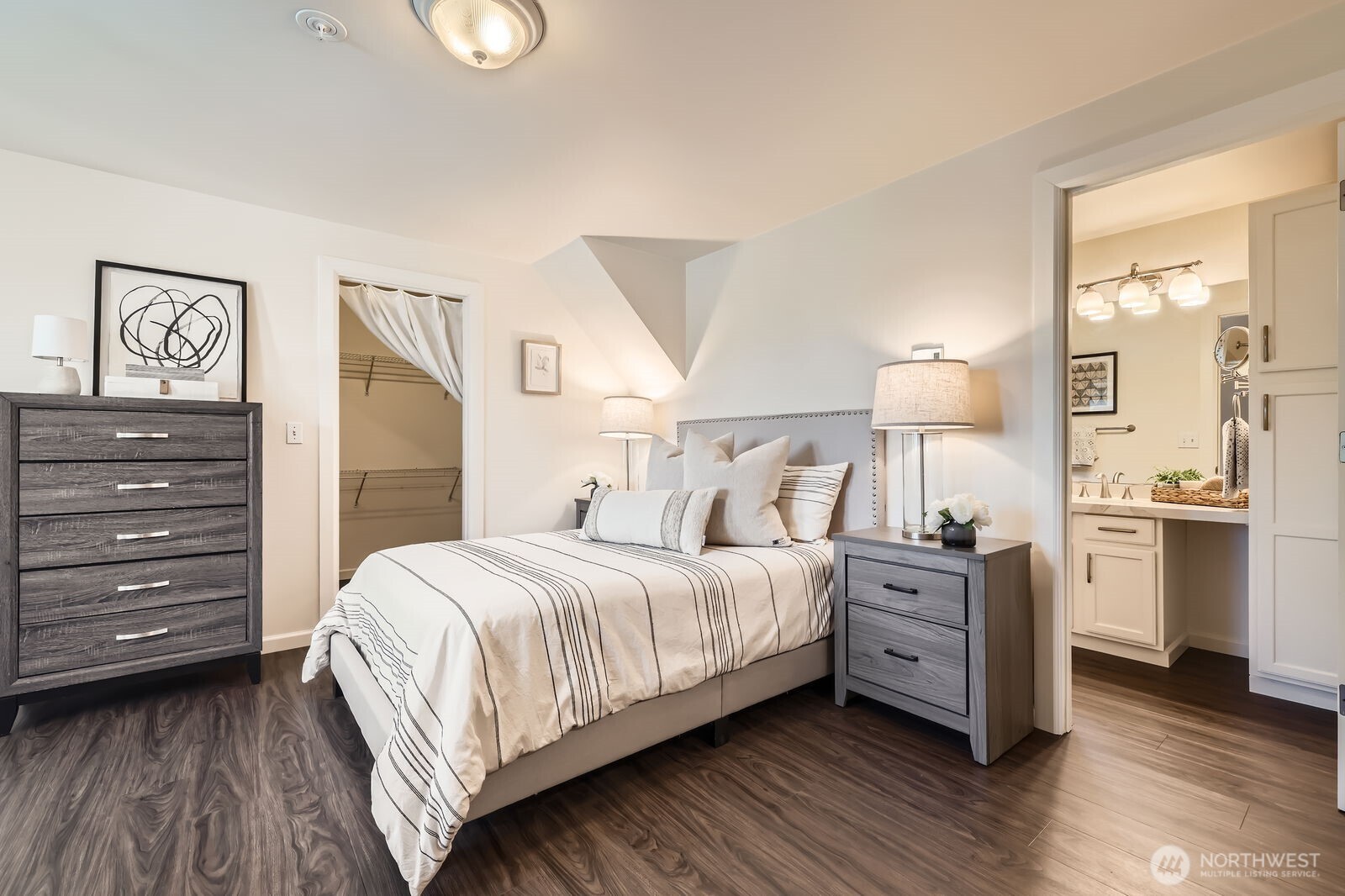 17201 127th Place NE Unit: 101