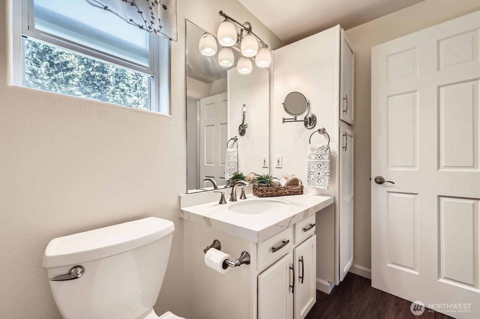 17201 127th Place NE Unit: 101