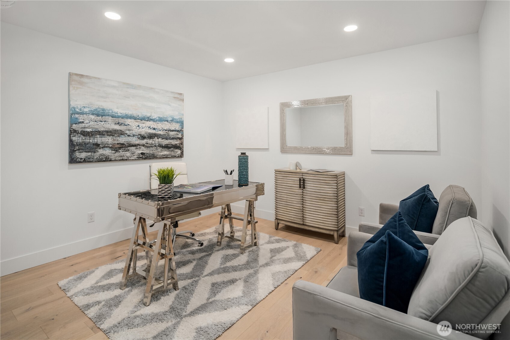 317 5th Avenue Unit: 103