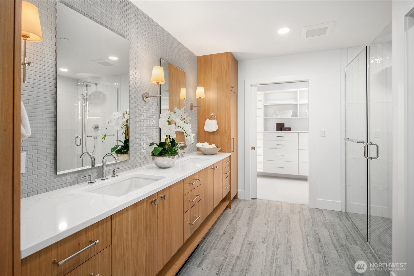 317 5th Avenue Unit: 103