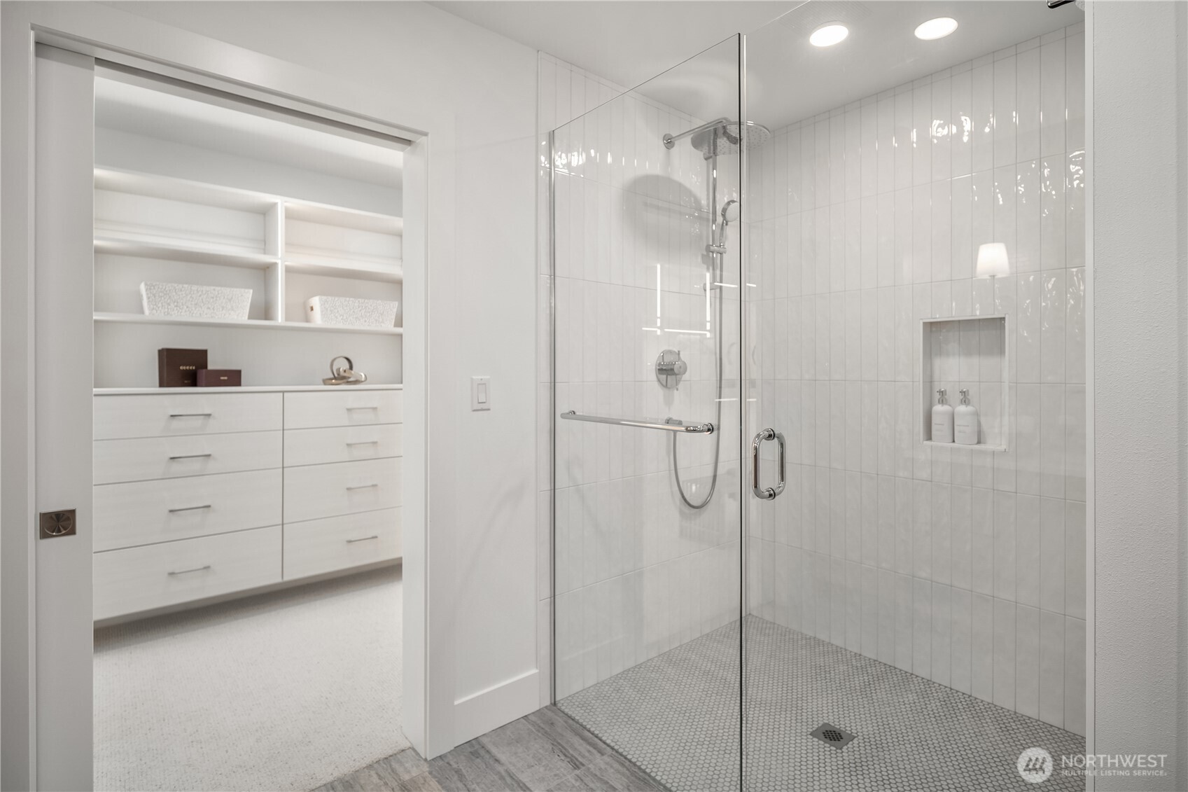 317 5th Avenue Unit: 103