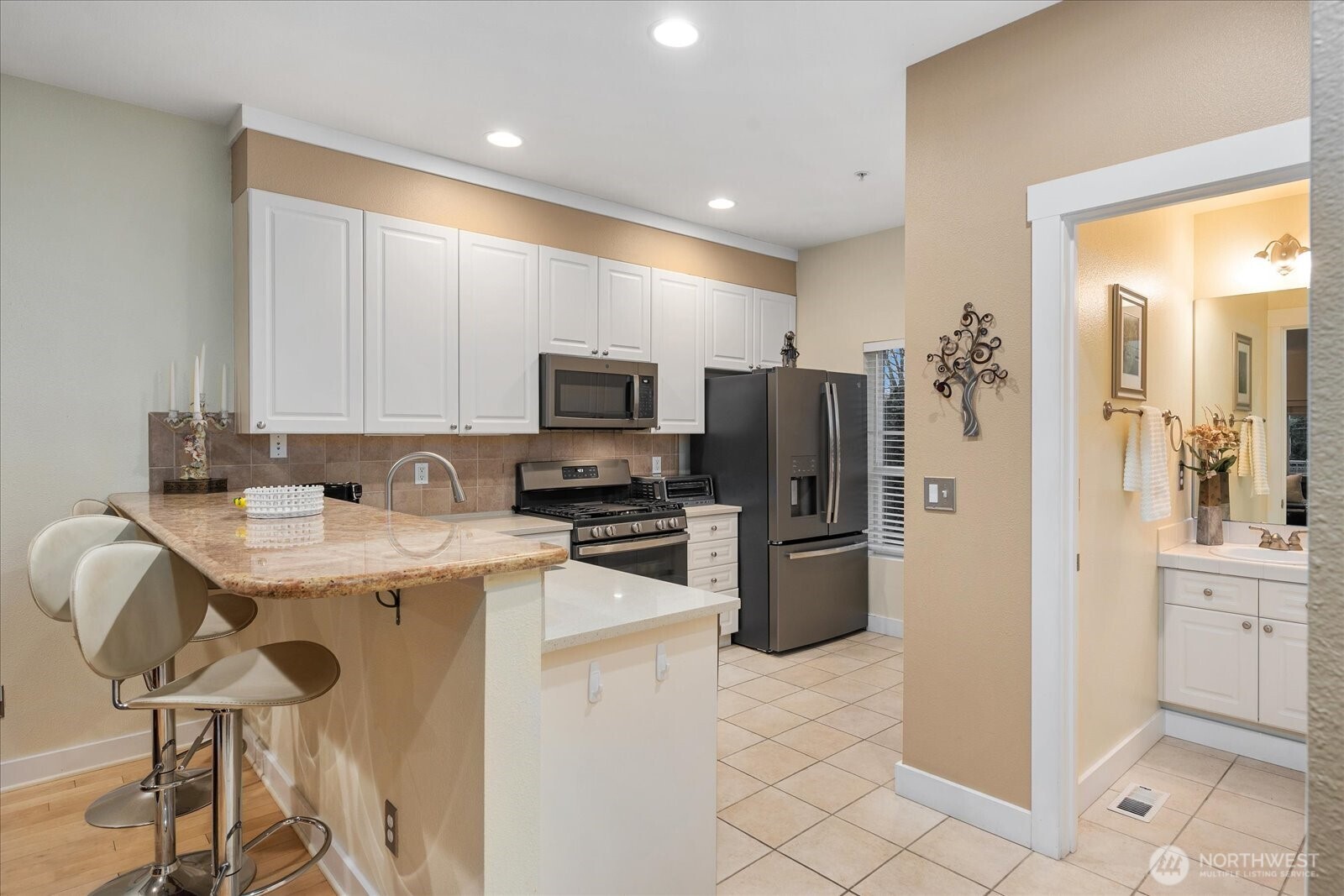 6816 NE 153rd Place Unit: F