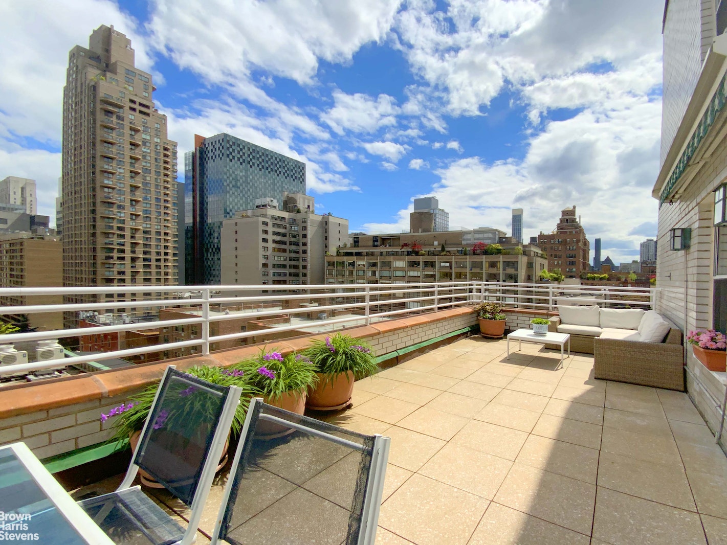 315 E 70TH Street 11P