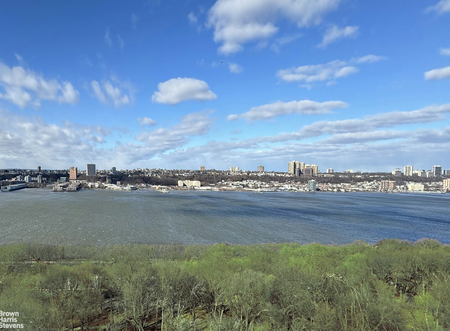 370 RIVERSIDE Drive 15C
