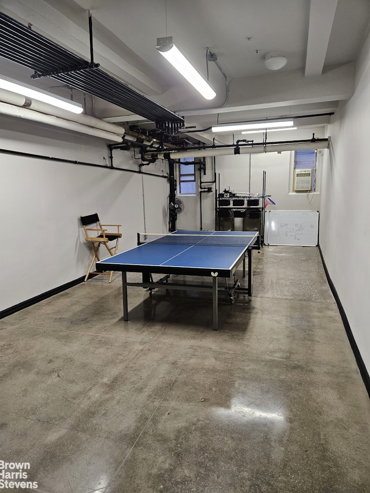 333 E 43RD Street 103