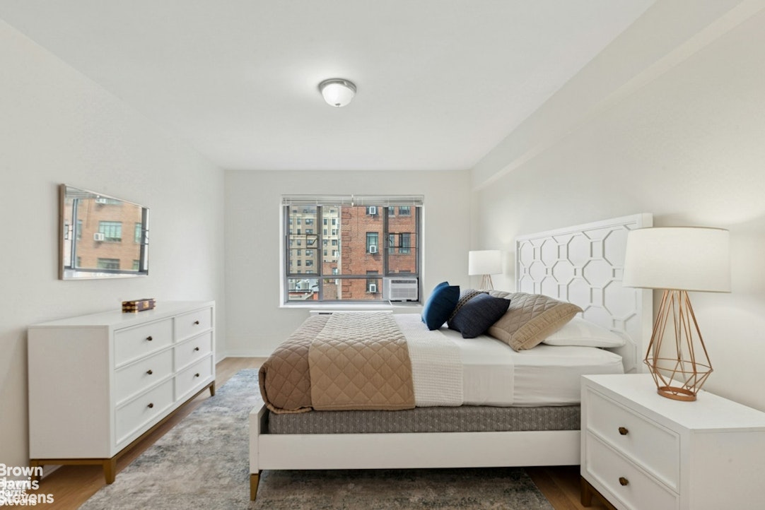 130 8TH Avenue 6E