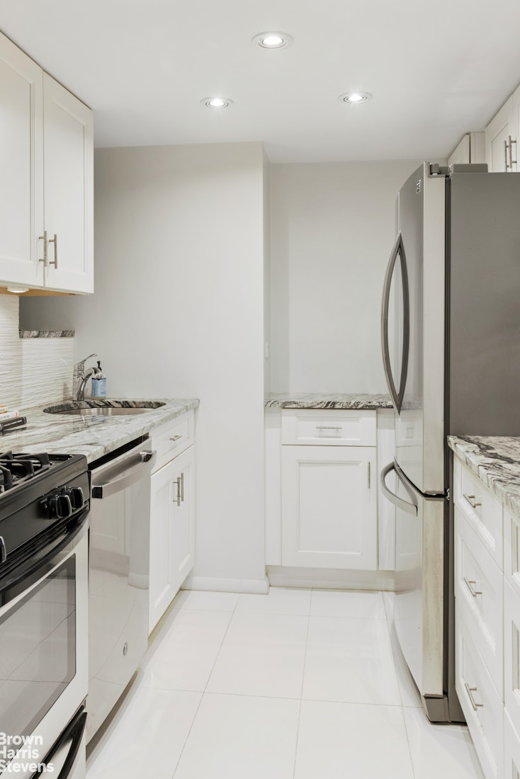 148 W 23RD Street 3A
