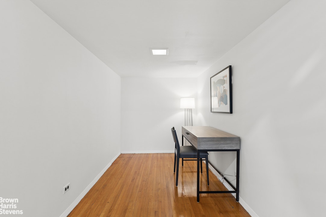 148 W 23RD Street 2D