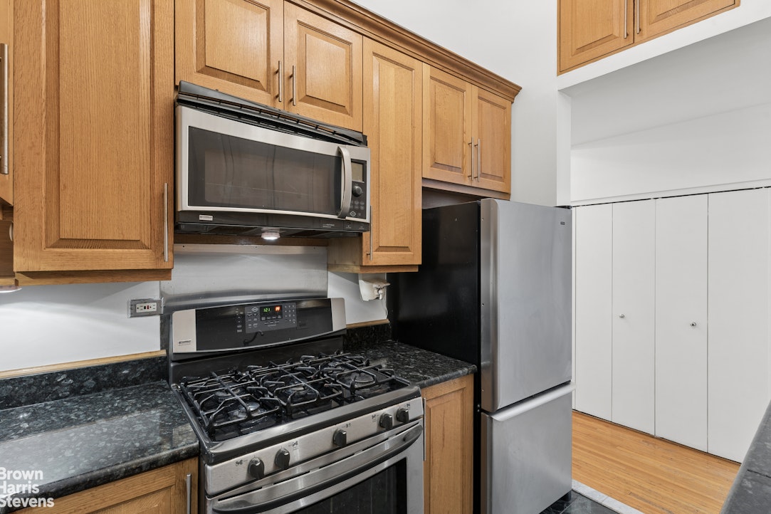 148 W 23RD Street 2D