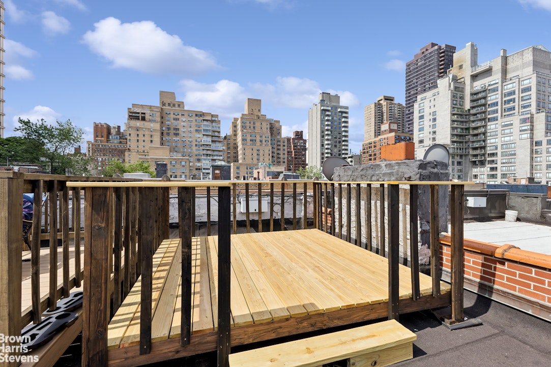 529 E 88TH Street 5B