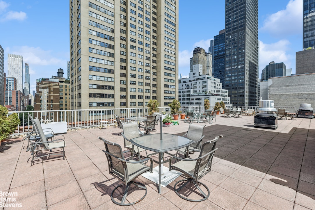 201 E 37TH Street 5A