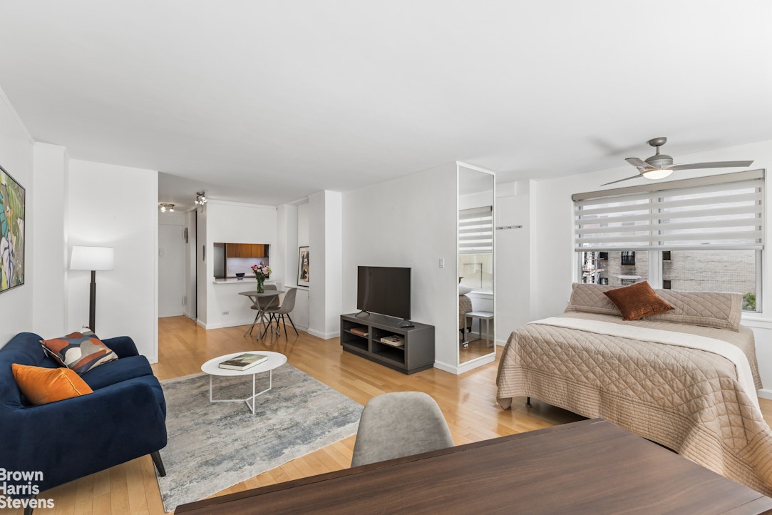 201 E 37TH Street 5A