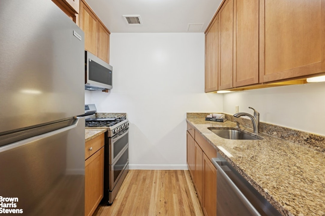 69 E 130TH Street PHB