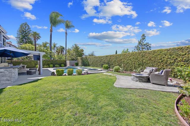 5947 Saint Laurent DR