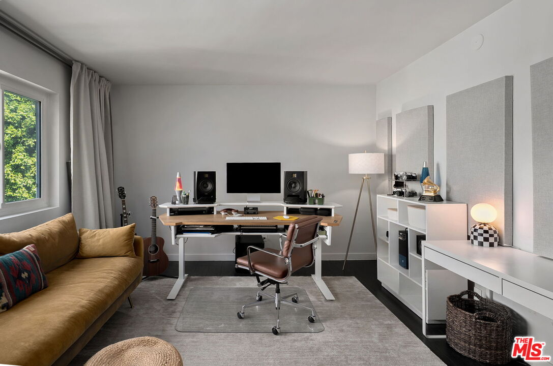 7309 Franklin Ave Unit: 405
