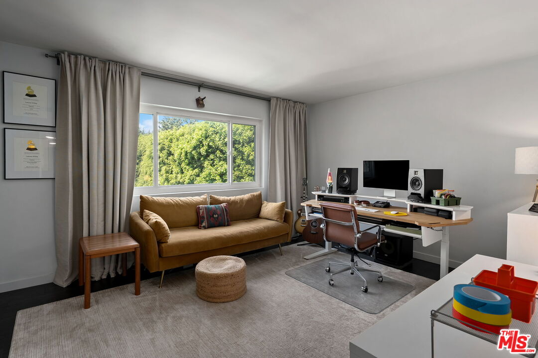 7309 Franklin Ave Unit: 405
