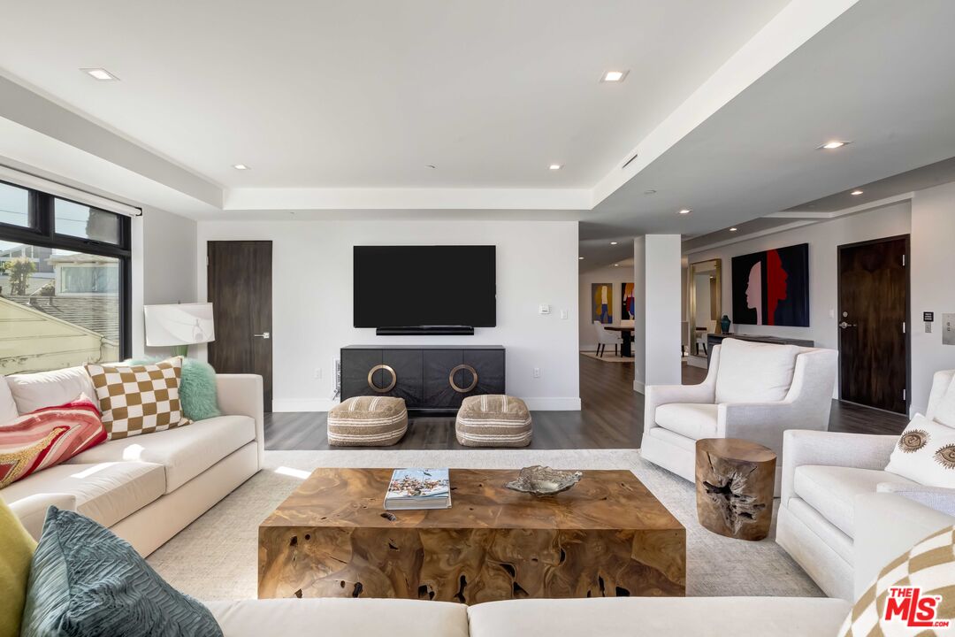 1839 Pandora Ave Unit: C