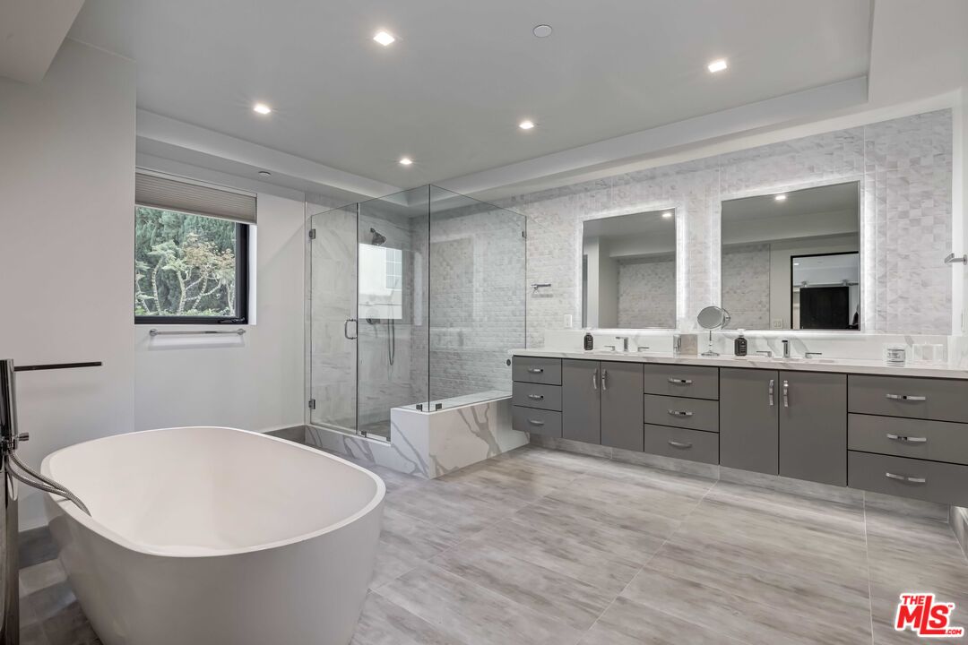 1839 Pandora Ave Unit: C