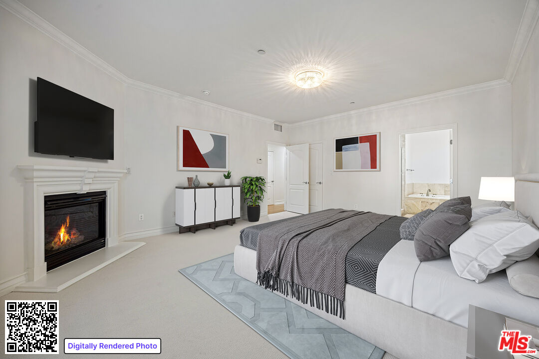 118 S Clark Dr Unit: 302