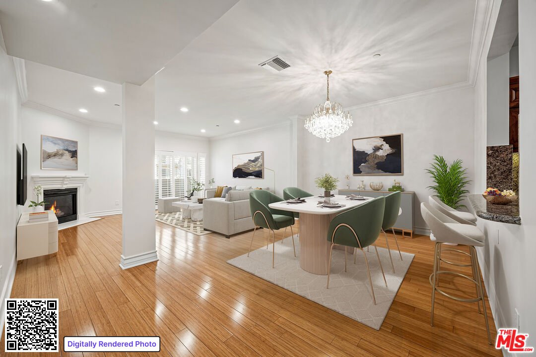 118 S Clark Dr Unit: 302