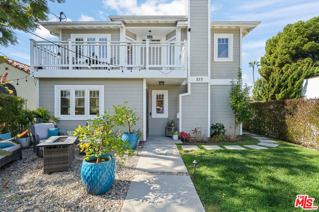 359 Termino Ave