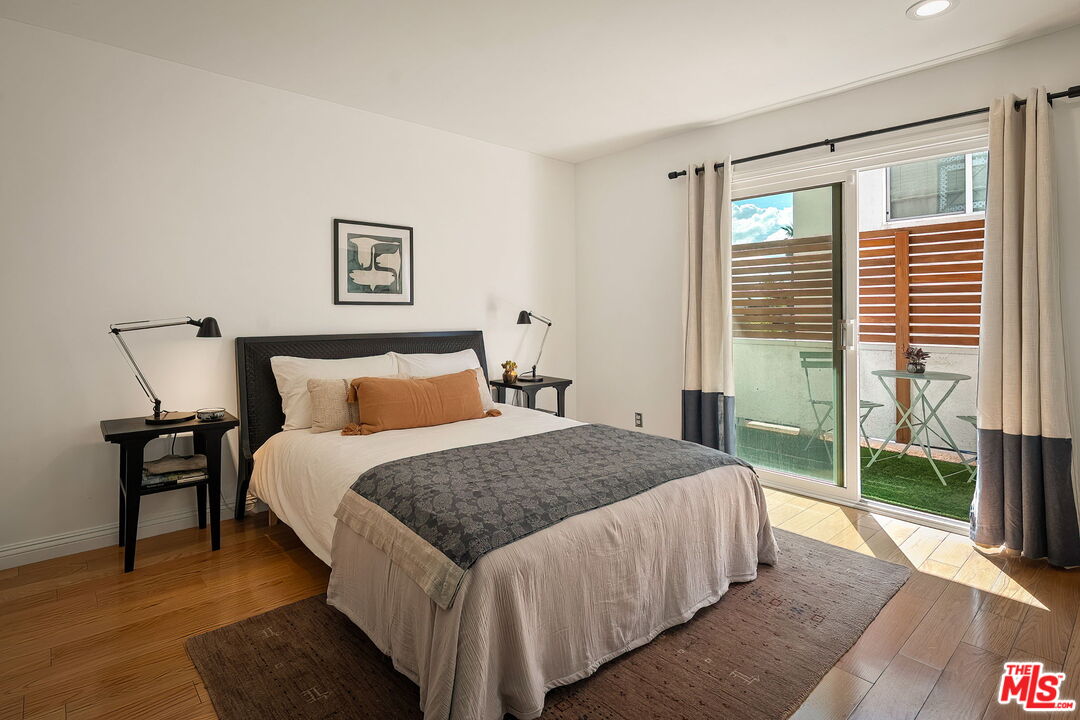 3439 Keystone Ave Unit: 1