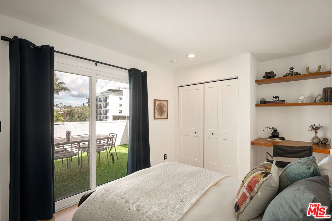 3439 Keystone Ave Unit: 1