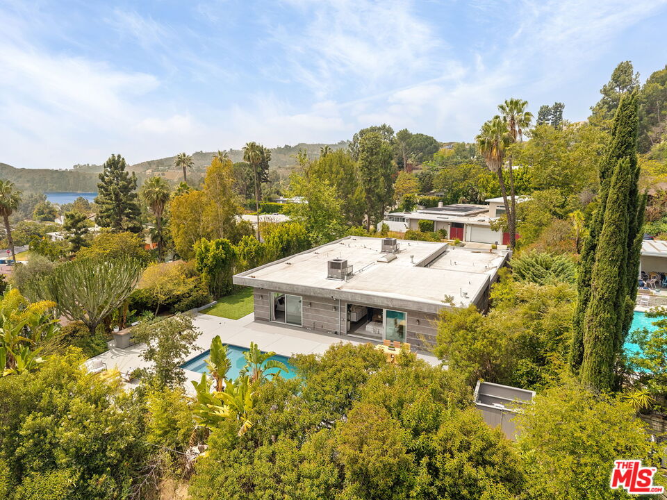 3238 Canyon Lake Dr