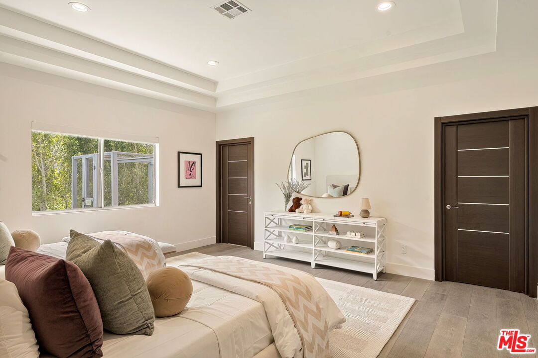 3238 Canyon Lake Dr