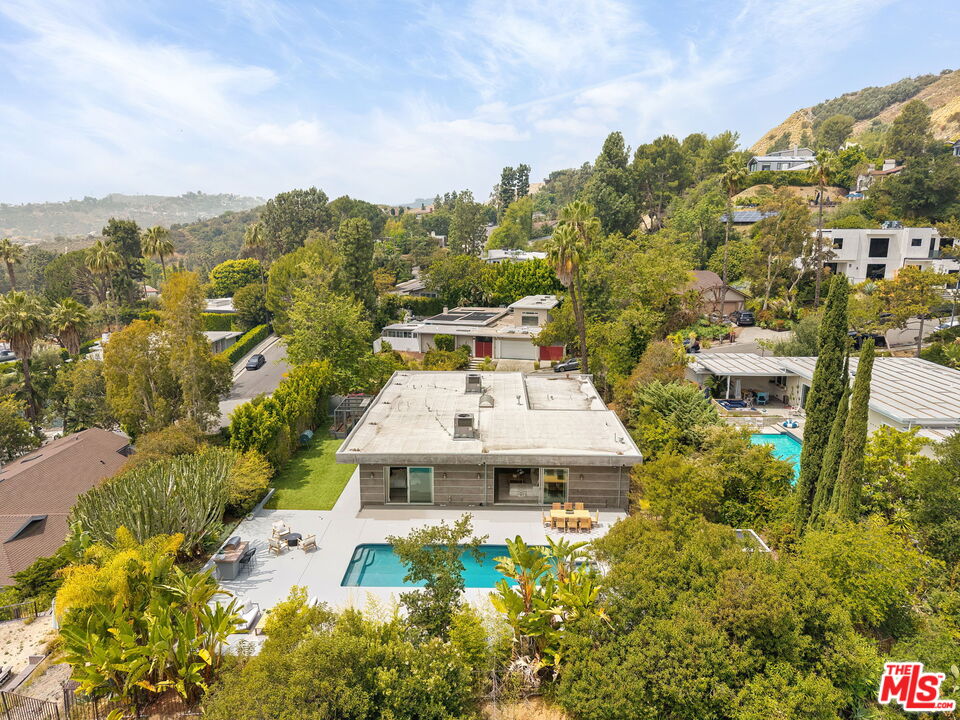 3238 Canyon Lake Dr