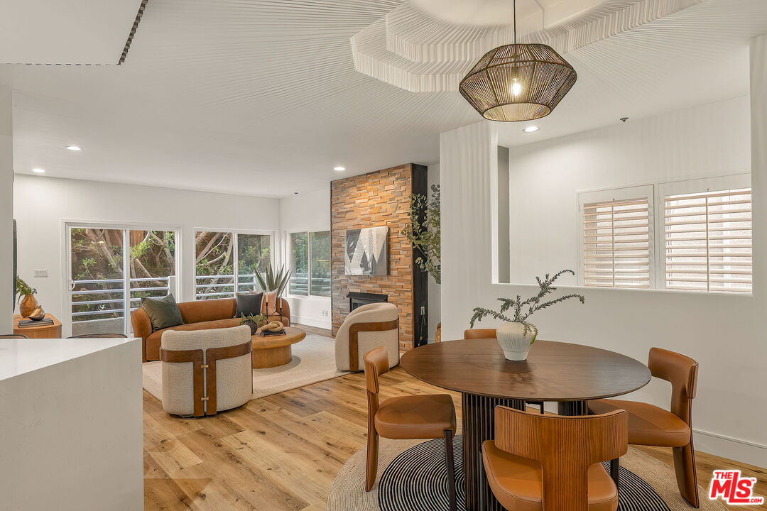 1160 Granville Ave Unit: 104