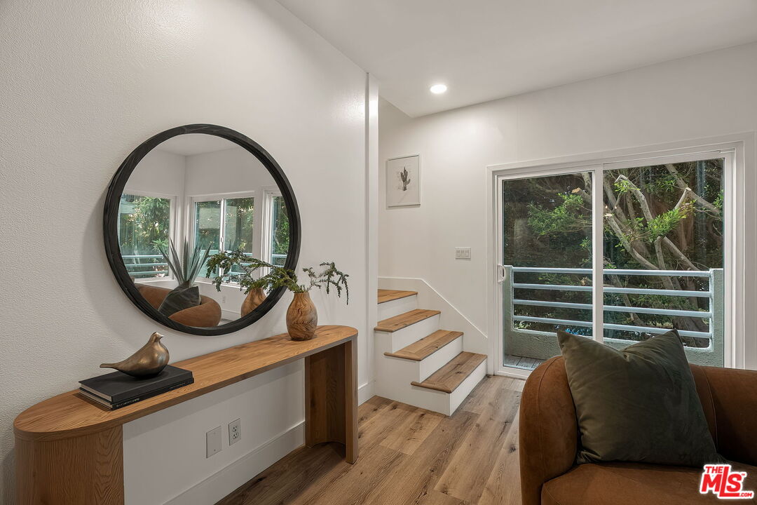1160 Granville Ave Unit: 104
