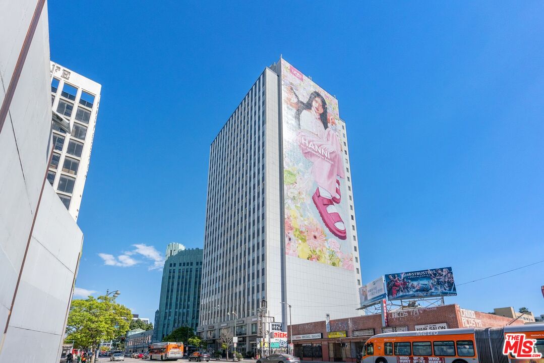 3810 Wilshire Blvd Unit: 602