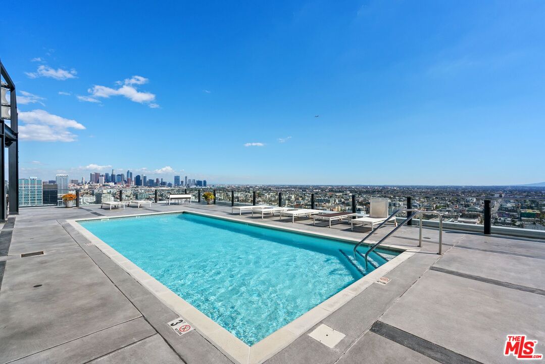 3810 Wilshire Blvd Unit: 602