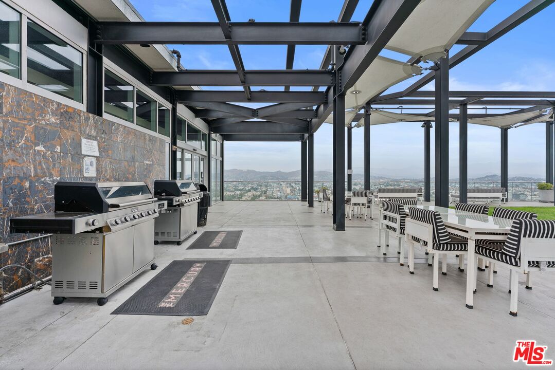 3810 Wilshire Blvd Unit: 602