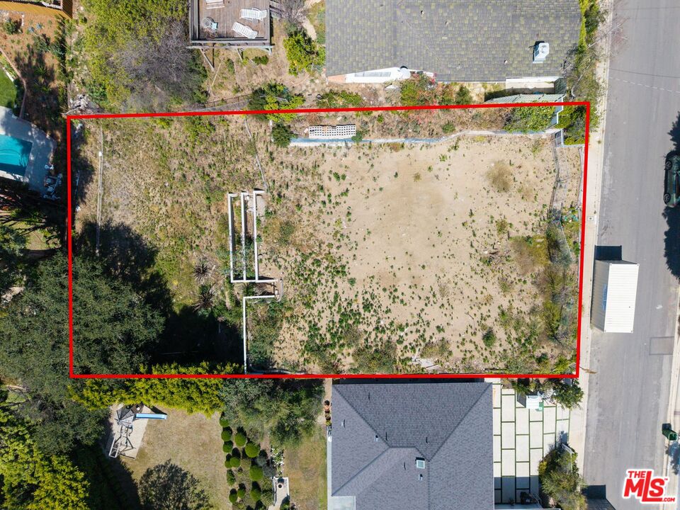 1025 Las Pulgas Rd