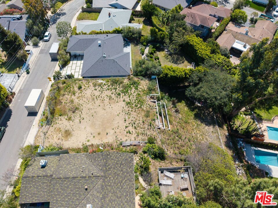 1025 Las Pulgas Rd