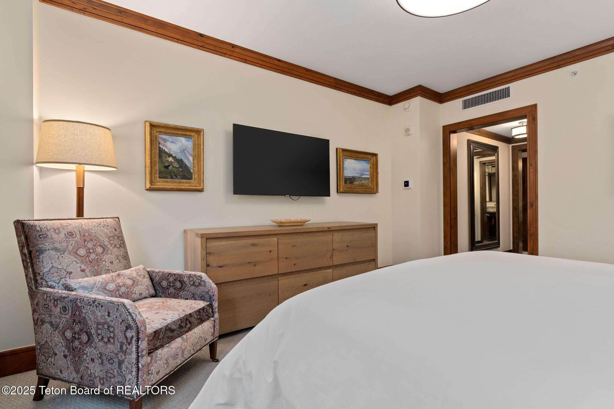 7680 N GRANITE LOOP Road 556