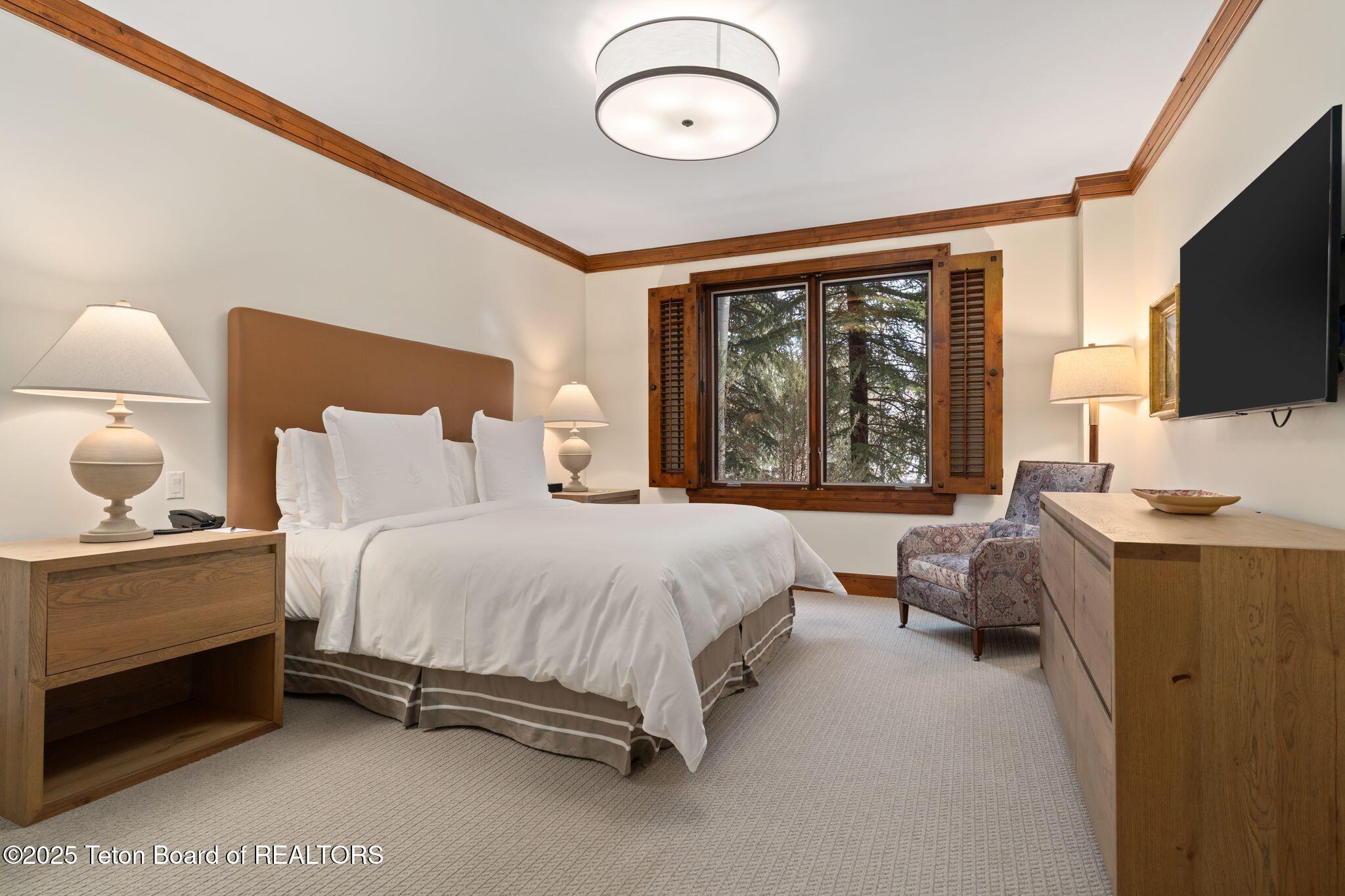 7680 N GRANITE LOOP Road 556