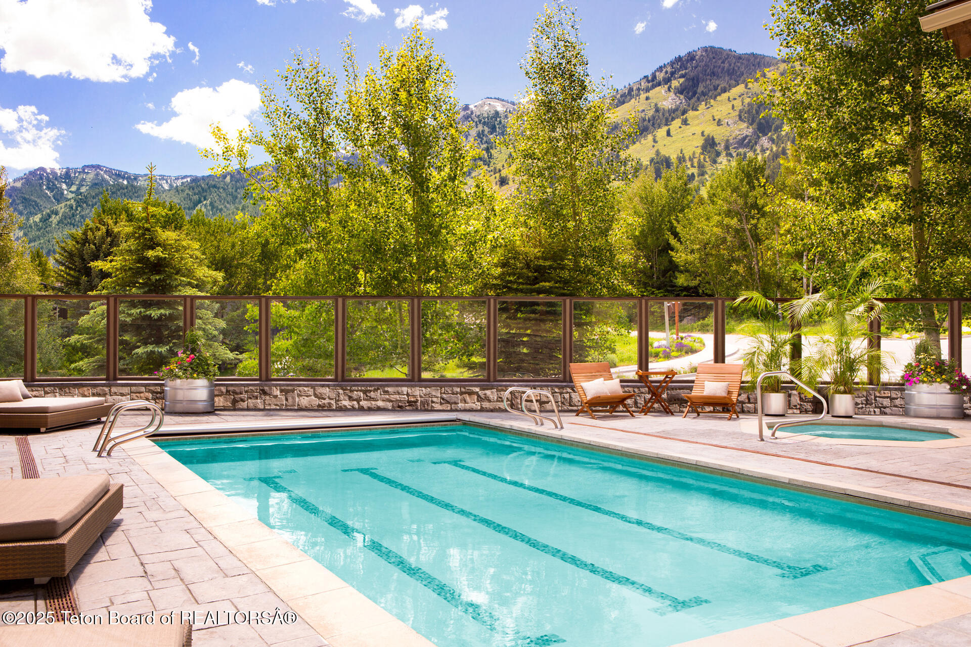 3385 W VILLAGE Drive, 502