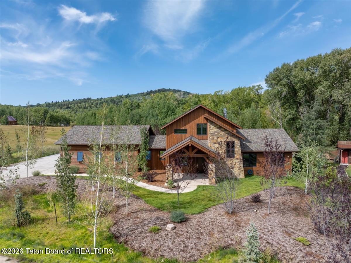 9802 HIDDENWATERS Lane