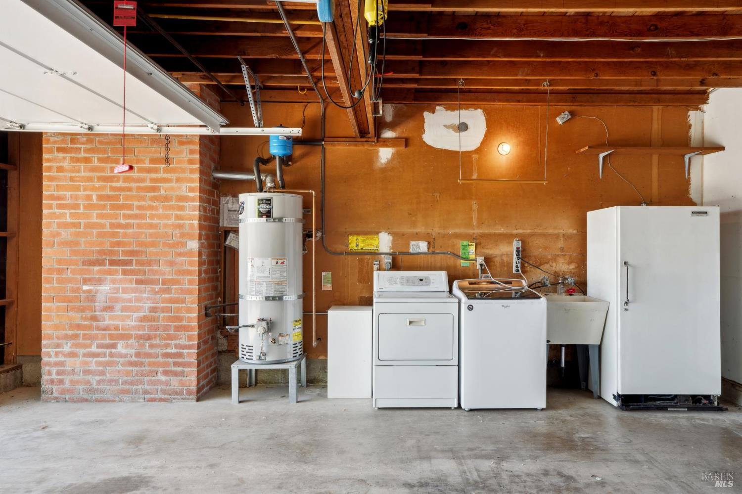 308 E Strawberry Drive