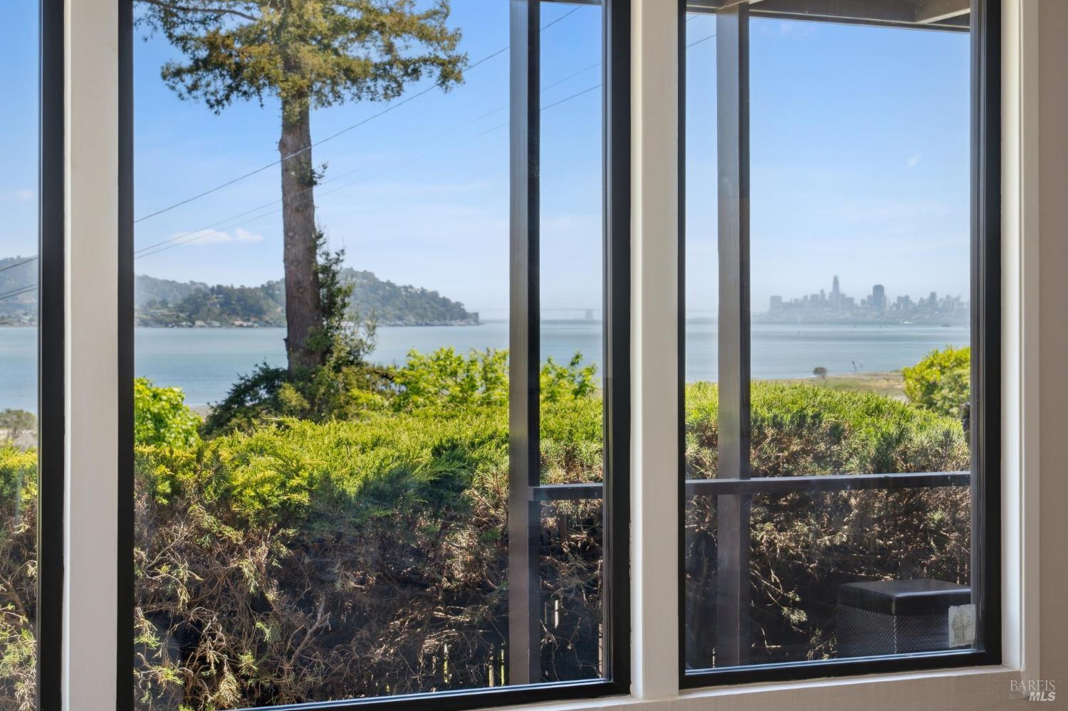 308 E Strawberry Drive