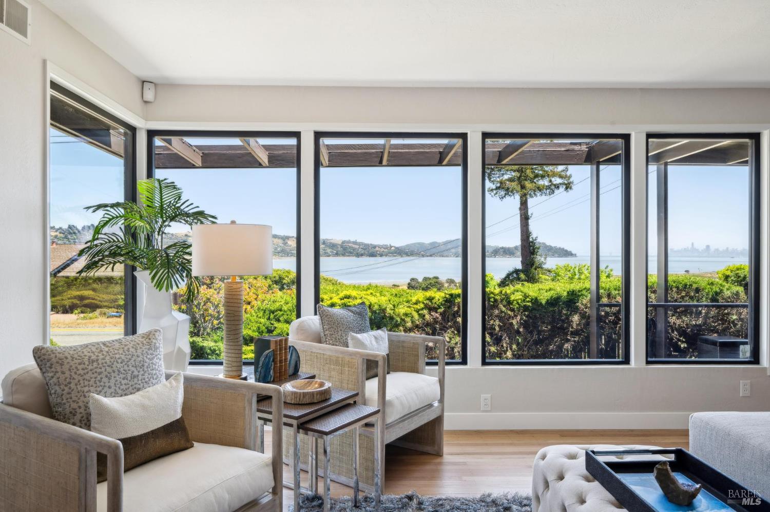 308 E Strawberry Drive