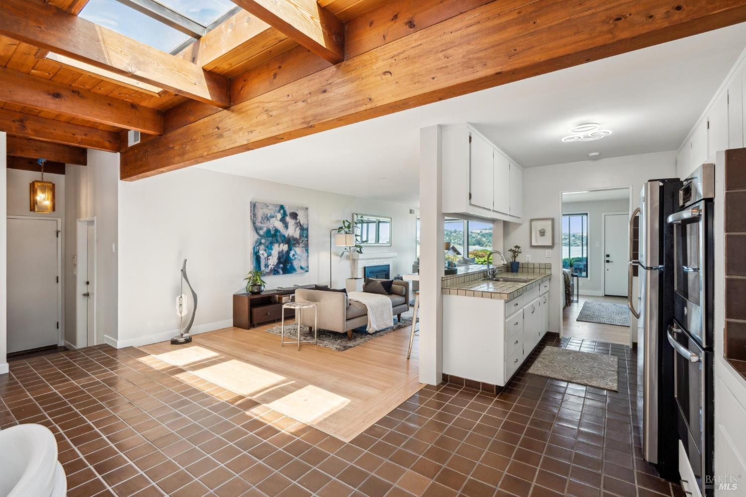 308 E Strawberry Drive