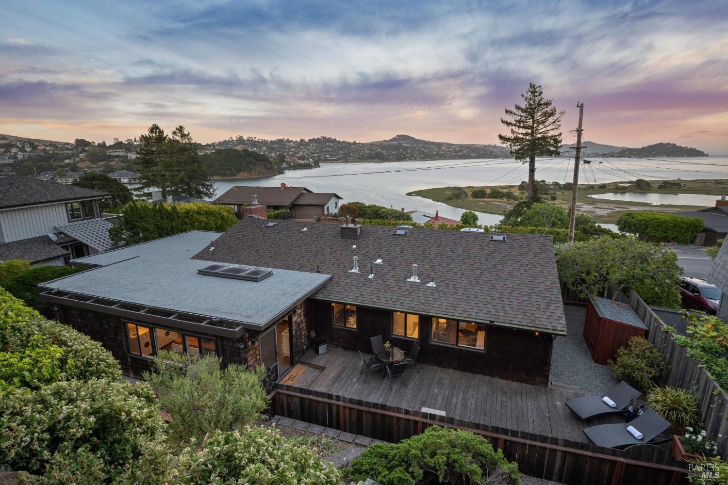 308 E Strawberry Drive