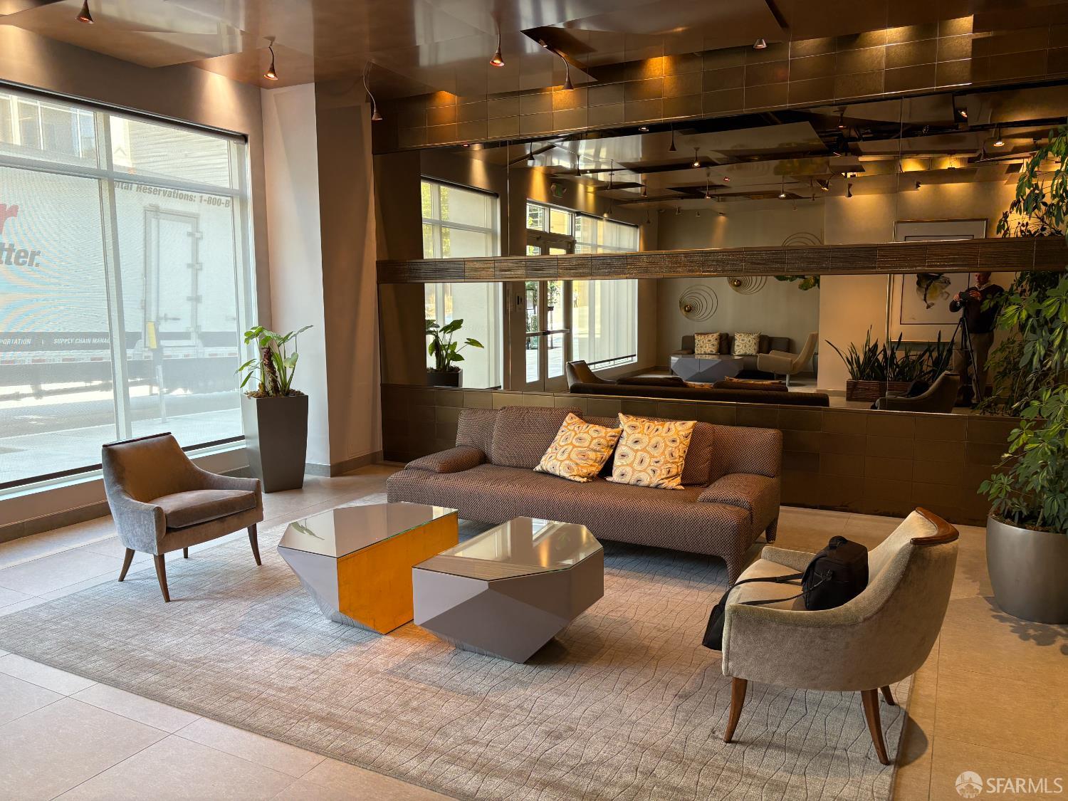 1868 Van Ness Avenue # 406