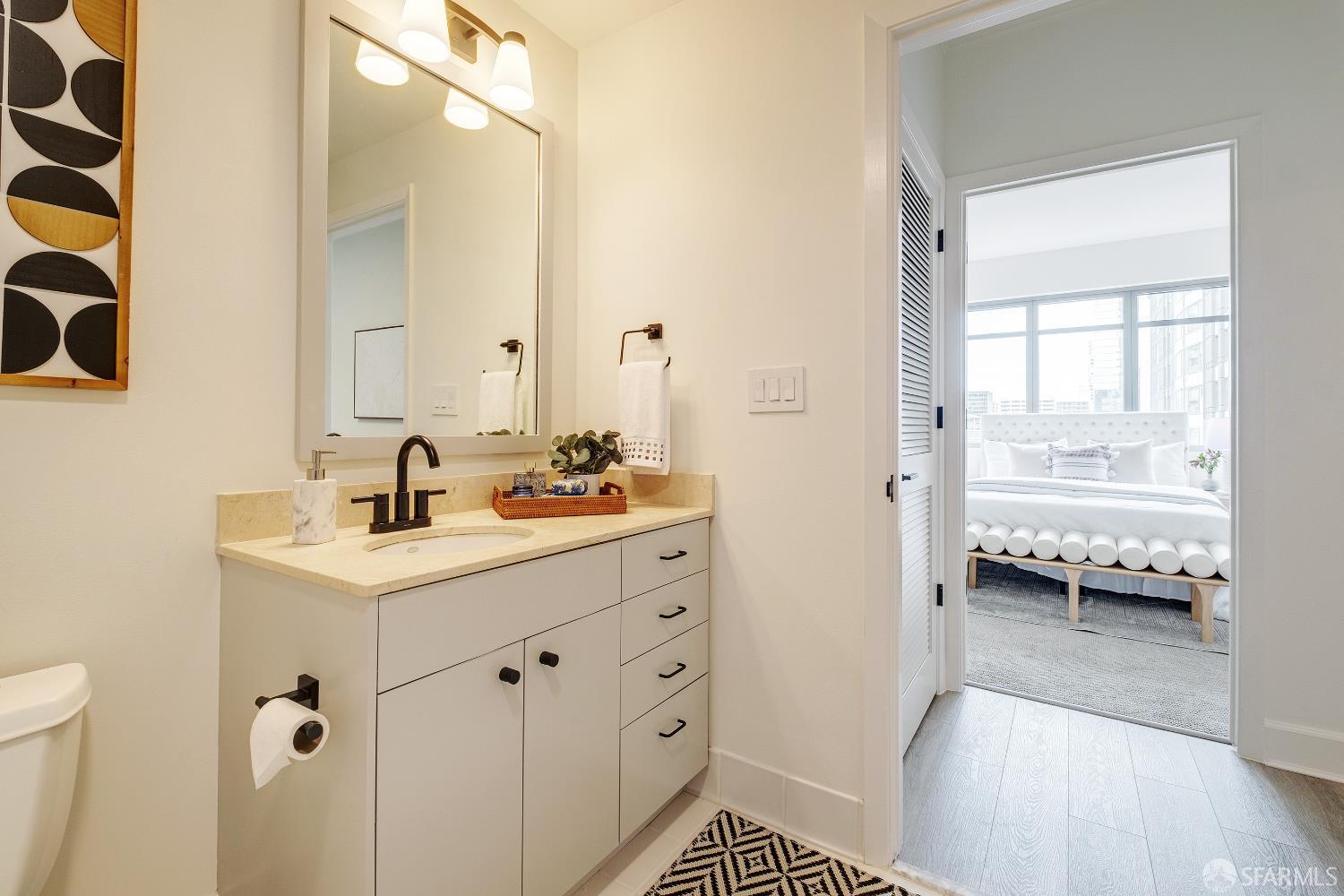 246 2nd Street # 1004