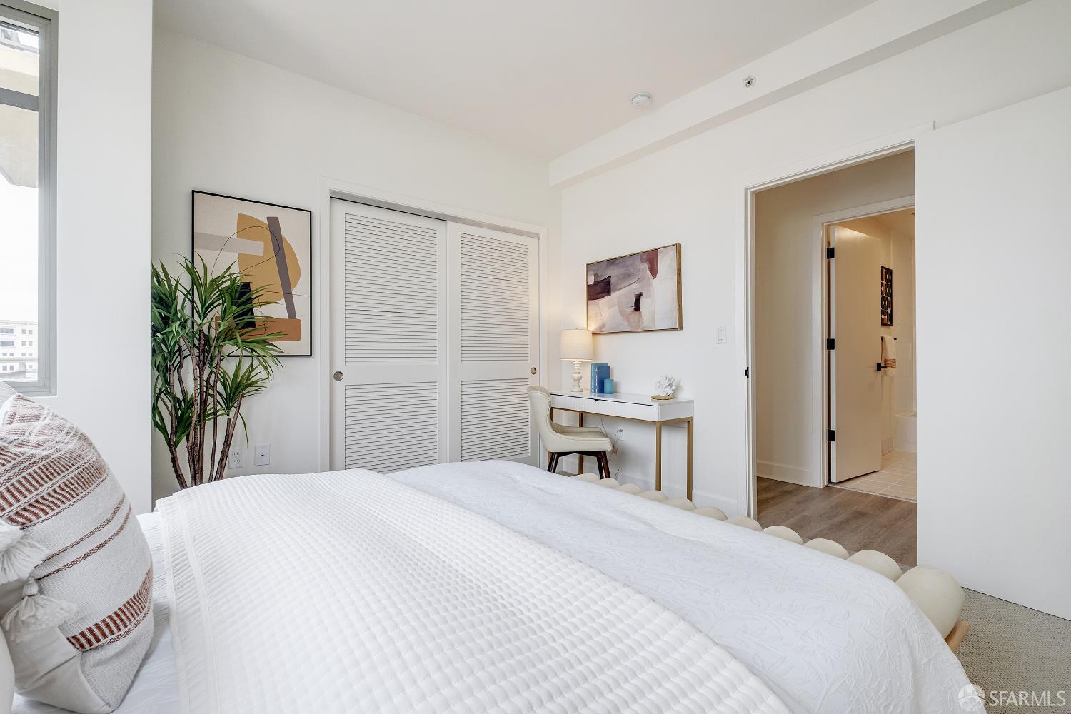 246 2nd Street # 1004