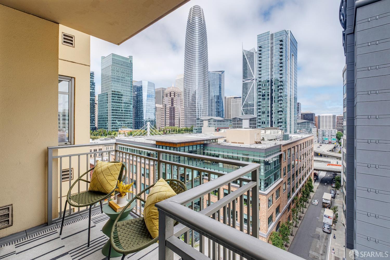 246 2nd Street # 1004